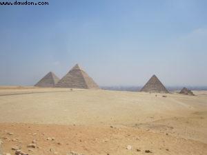 pyramid of giza - Cairo - Atlantis Cruise - Ms Celebrity Solstice (August 2009)