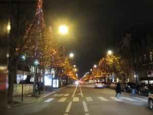 Christmas Time - Paris